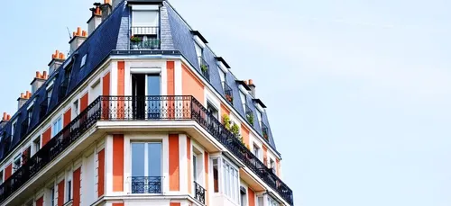 Paris : inauguration de 75 logements sociaux sur ressorts