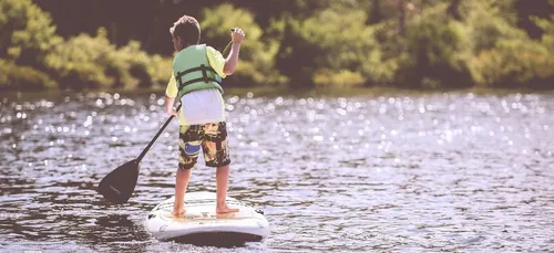 Paris : 800 personnes en Paddle sur la Seine