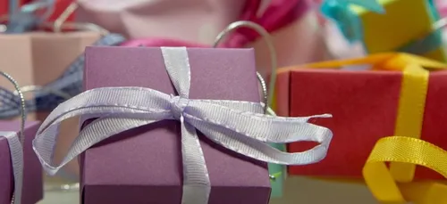 Val-de-Marne : la ville de Vitry continue de distribuer des cadeaux