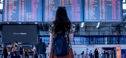 Une femme empêchée de prendre l'avion à cause de sa tenue