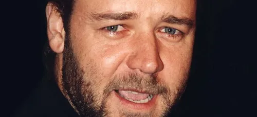 Russell Crowe est défiguré à cause de son dernier rôle (Photo)