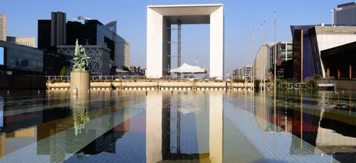 La Défense : un challenge pour éviter les heures de pointe dans les...