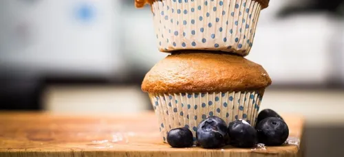 Il ramène un "space cake" à son pot de départ, son collègue tombe...