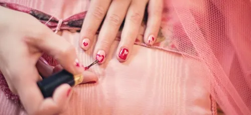 Elle ne coupe pas ses ongles pendant trois ans, le résultat est...