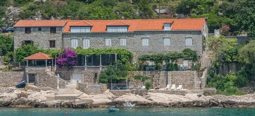 Arnaque : la villa en Croatie réservée pour 6000 euros était un...