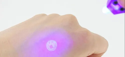 Pour tracer les frotteurs dans le métro, il existe des tampons à...