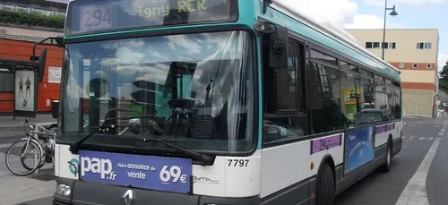 Grève : des dépôts de bus bloqués en Île-de-France