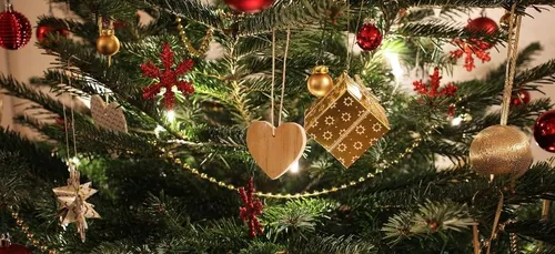 Le sapin de Noël le plus cher coûte 13,5 millions d’euros (Vidéo)