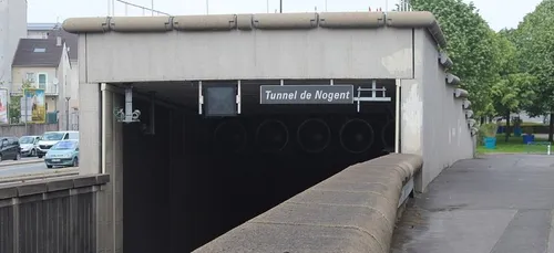L’A86 coupée après un incendie dans le tunnel de Nogent (vidéo)