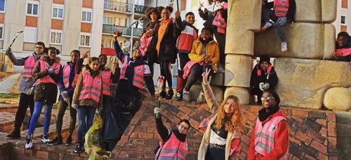 Cergy : les jeunes nettoient leurs quartiers et sensibilisent les...