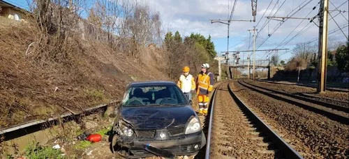 Essonne : il termine sa course sur les voies du RER C (Photos)