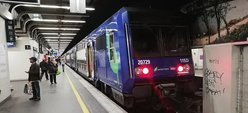 Chute d’un câble : le RER D interrompu ce mercredi après-midi au sud