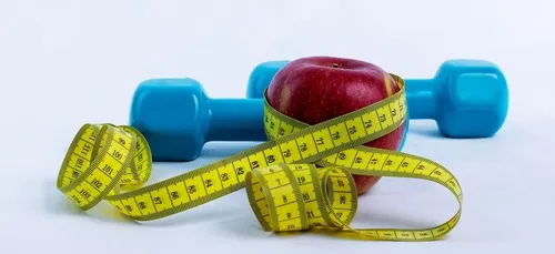 Son fiancé la quitte et elle perd 50 kg pour devenir Miss...