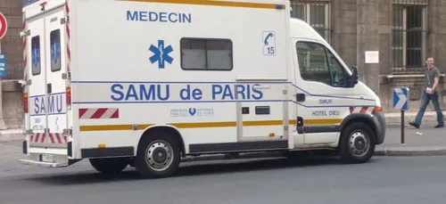 Julie, 16 ans, première adolescente victime du coronavirus en...