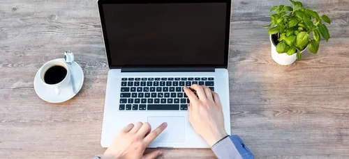 Confinement : un site pour aider les Français en difficulté avec...