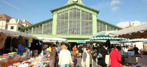 Coronavirus : un marché des Hauts-de-Seine innove et rouvre en...