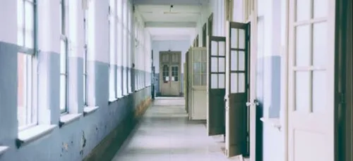 La justice oblige Bobigny à rouvrir ses écoles maternelles