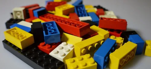 Un homme reproduit les châteaux alsaciens avec des LEGO (Photos)