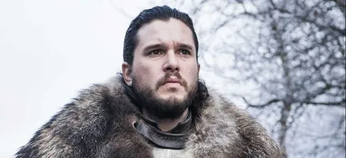 "Game of Thrones" : la nouvelle coiffure de Kit Harington enflamme...