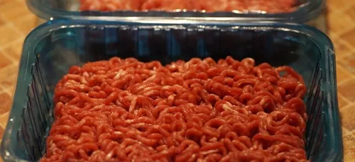 Rappel de steaks et viandes hachées vendus dans plusieurs enseignes