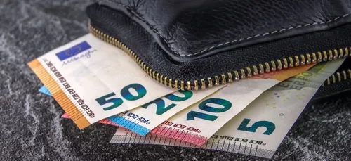 Un homme retrouve son portefeuille avec 1700 euros deux ans après...