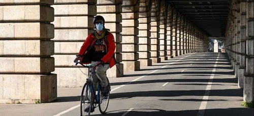 Pas de masque obligatoire pour les joggeurs et les cyclistes à Paris