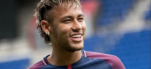 Neymar reste au Paris Saint-Germain