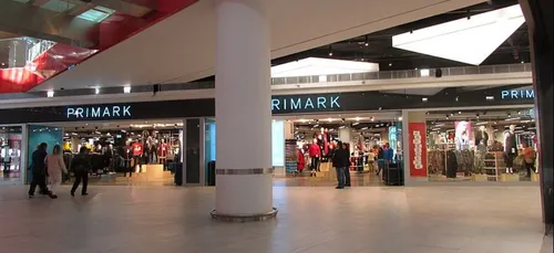 Primark d’Aulnay-sous-Bois : un foyer de Covid-19 en puissance ?