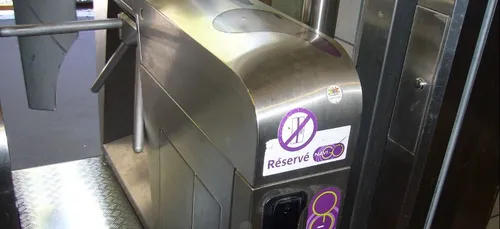 Transports franciliens : pas d'augmentation du pass Navigo cette année