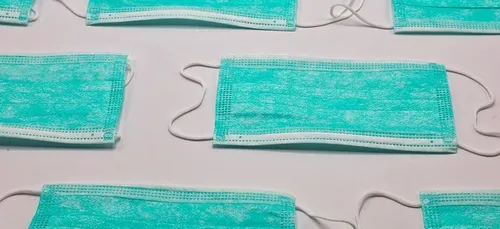 Hauts-de-Seine : le port du masque obligatoire généralisé est illégal