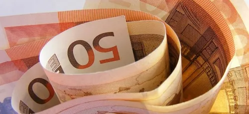 Elle hérite d’un appartement et découvre plus de 500.000 euros en...