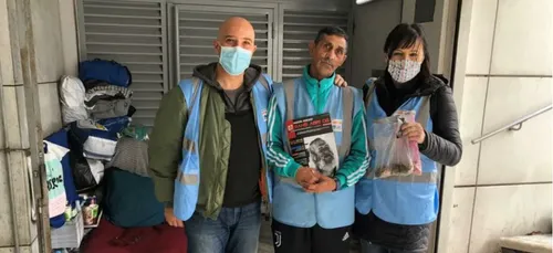 Un SDF donne toutes ses économies aux sinistrés des crues des...