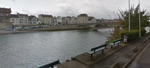 Un policier se jette dans la Marne pour sauver une désespérée