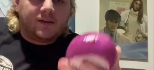 Covid-19 : testé positif, il dévore un oignon cru pour tester ses...