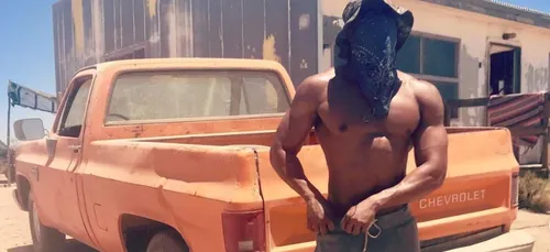 Voici l’homme désigné le plus sexy du monde en 2020 (photos)