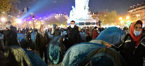 Violente évacuation d’un campement de migrants à Paris (vidéo)