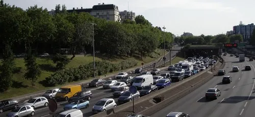 Déconfinement : plus de 400 km de bouchons en l’Ile-de-France mardi...