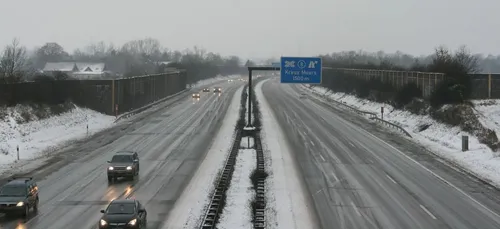 Île-de-France : fermeture de la N118 en raison des chutes de neige
