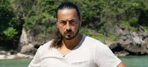 Koh-Lanta : Moundir hospitalisé, Denis Brogniart donne de ses...