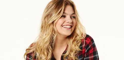 Louane est de retour !