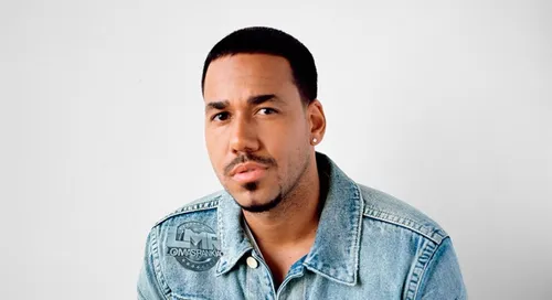 Roméo Santos la joue comme Maluma !