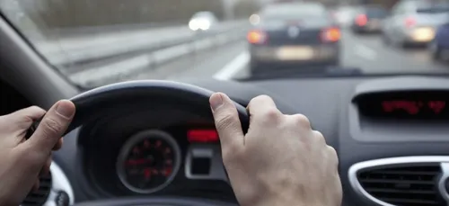 Conduire fait baisser notre Q.I !