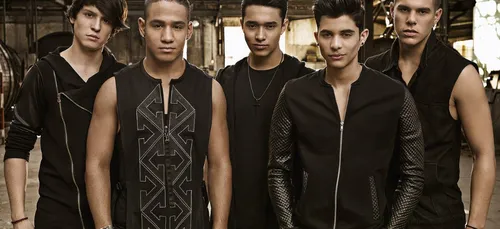 CNCO s’impose dans le monde de la musique latine.