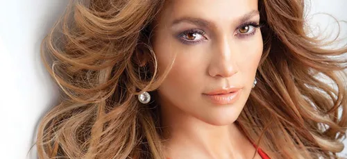 Jennifer Lopez donne un million de dollars pour Porto Rico