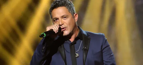 Alejandro Sanz présente sa nouvelle compagne