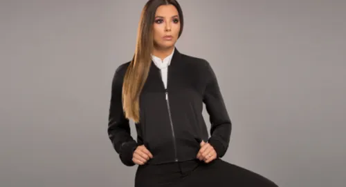 Eva Longoria: accro au shopping, même avec une jambe blessée ! (photo)