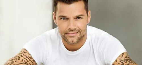 Ricky Martin soutient un jeune garçon victime de harcèlement (Vidéo)