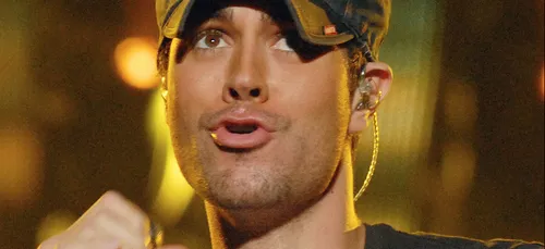 Enrique Iglesias et Anna Kournikova enfin parents : "ce sont des...