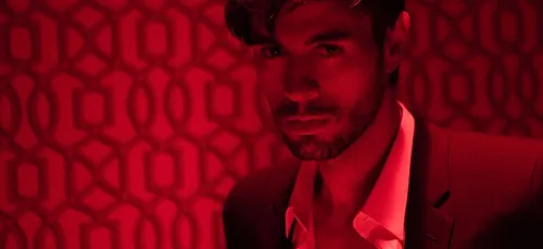 Enrique Iglesias dévoile enfin son duo avec Bad Bunny (Vidéo)