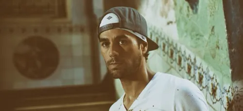 Enrique Iglesias publie une première photo de ses jumeaux